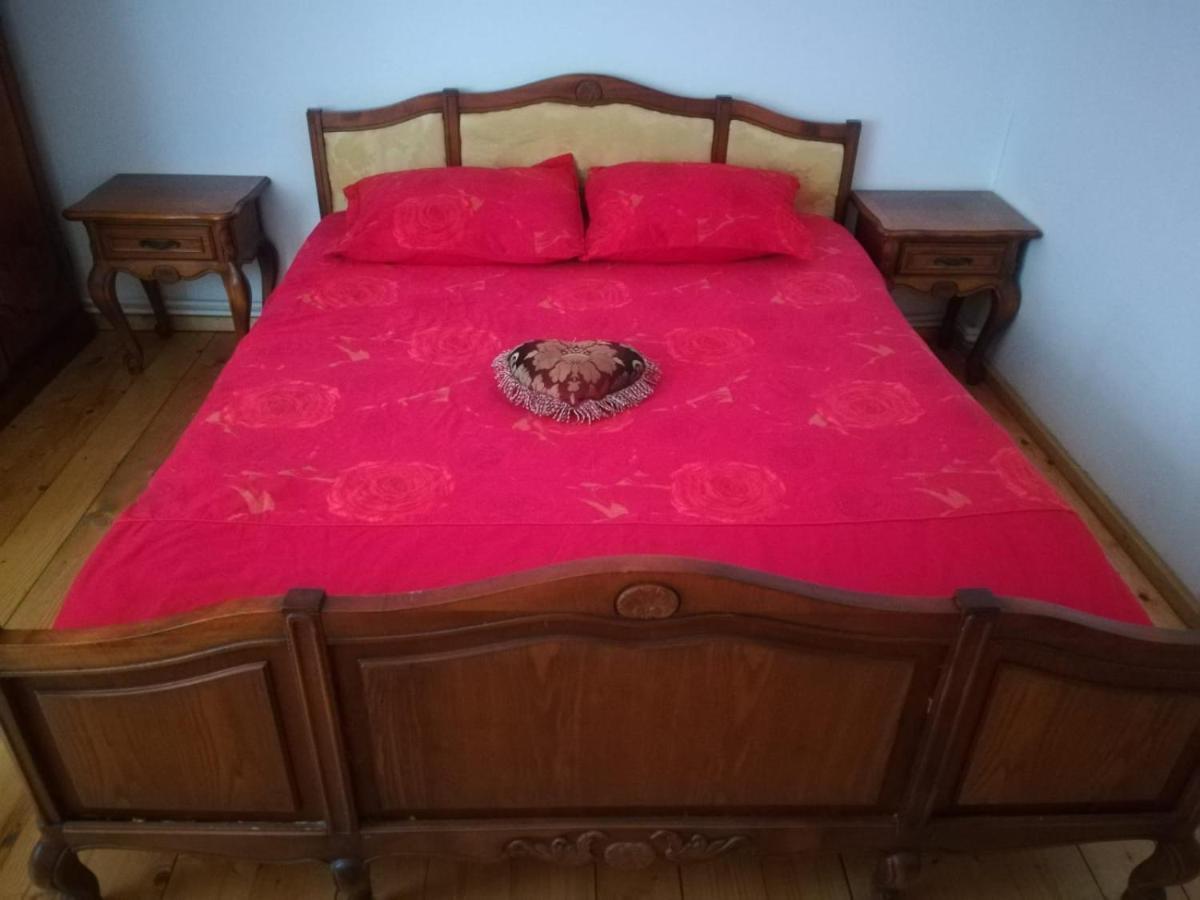 Casutele Doftanei Apartment Teşila Екстериор снимка